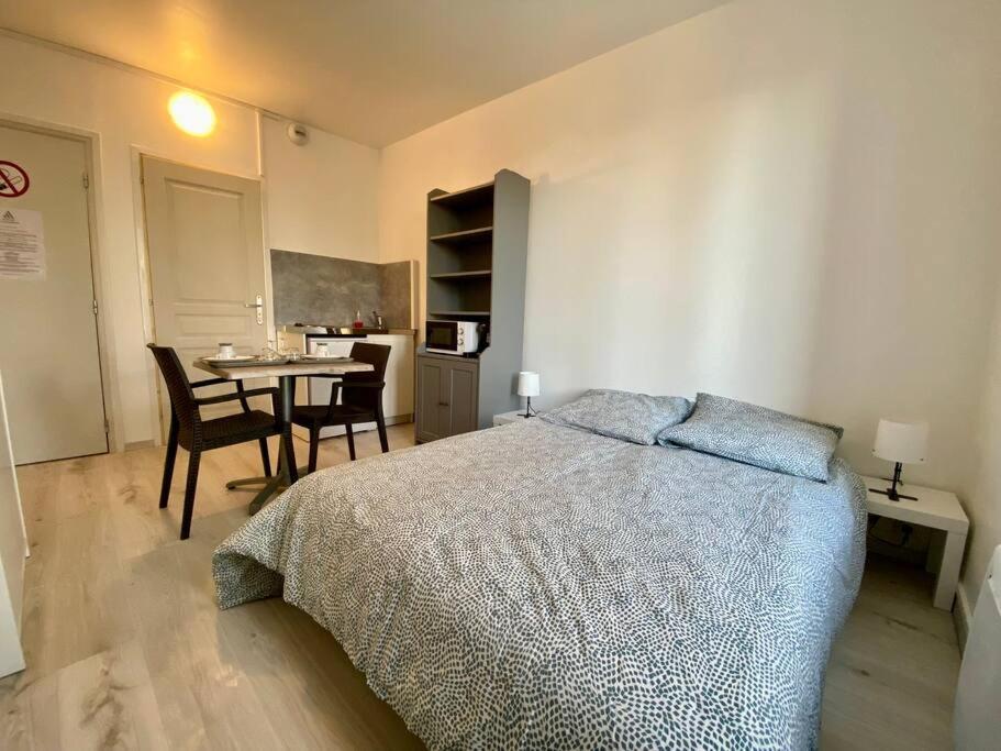 Conflans-en-Jarnisy 105 Studio Immeuble Perseverance מראה חיצוני תמונה
